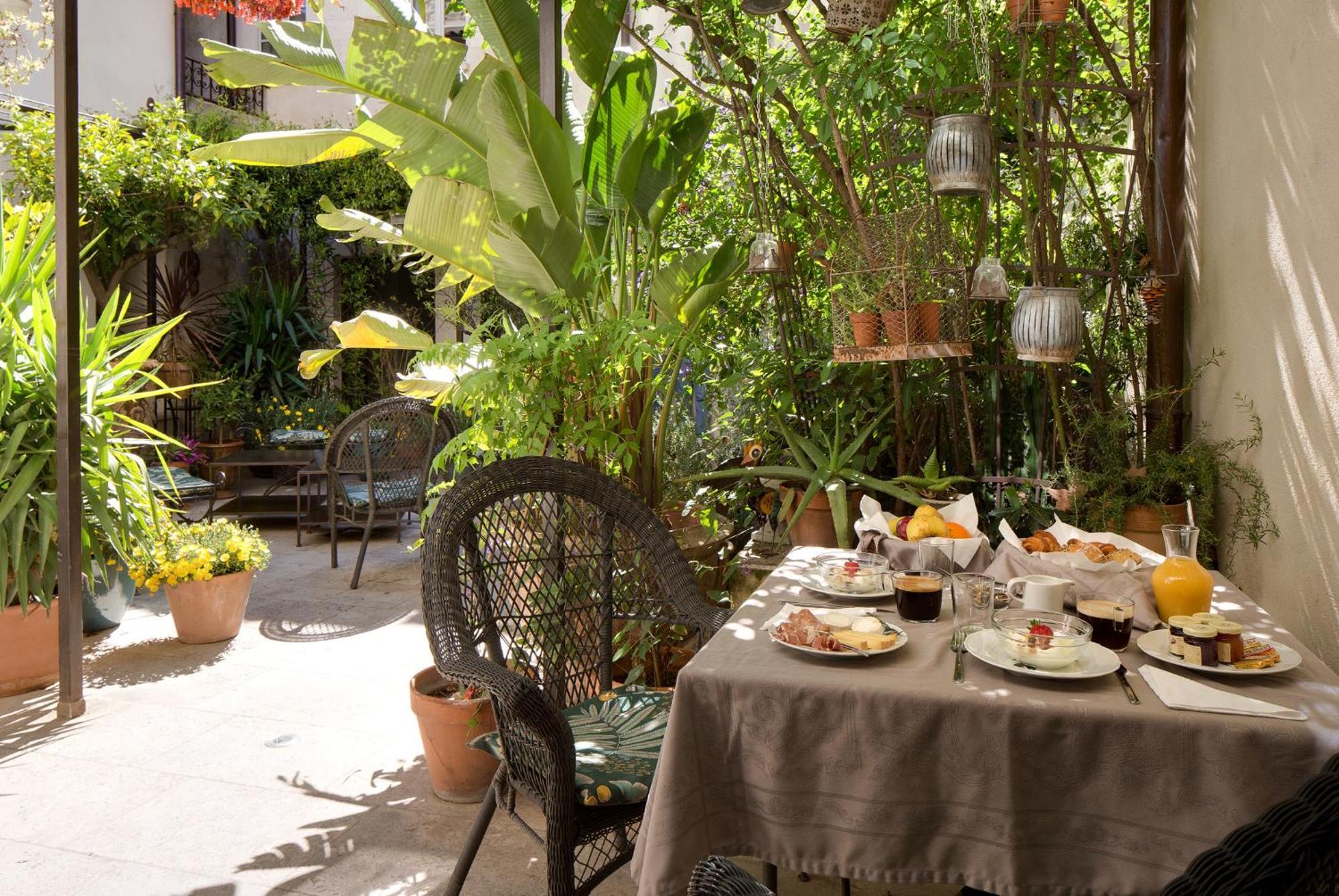 La Maison Des Augustins 4 Stars Spa Et Fitness Αβινιόν Δωμάτιο φωτογραφία