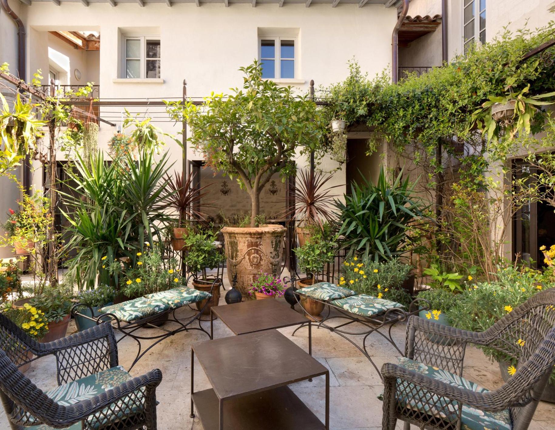 La Maison Des Augustins 4 Stars Spa Et Fitness Αβινιόν Δωμάτιο φωτογραφία